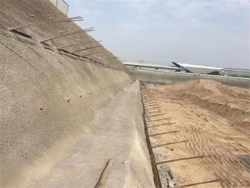 富平河道边坡加固